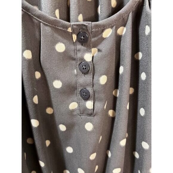 Brown Polka Dot Cap Sleeve A-Line Dress With‎ Back Keyhole & Button Front Detail - Picture 8 of 9